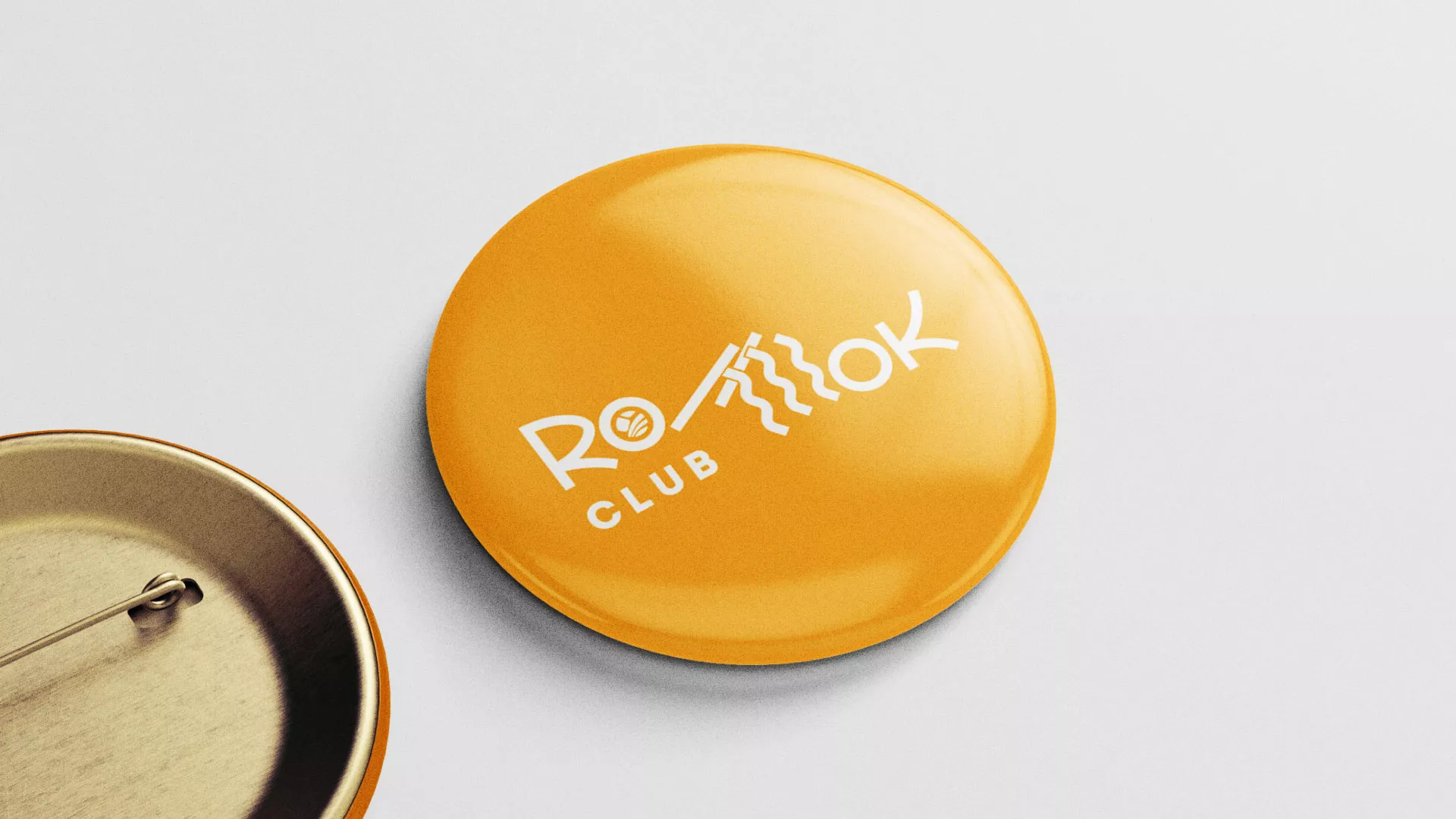 Создание логотипа суши-бара «Roll Wok Club» в Мытищах